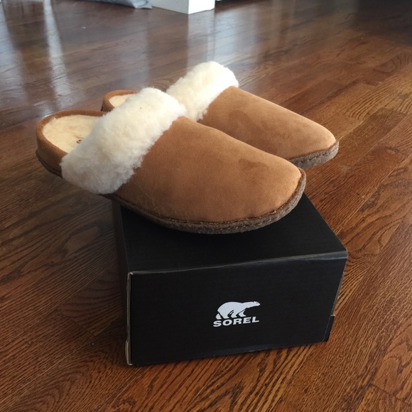 sorel women's nakiska slide ii slippers